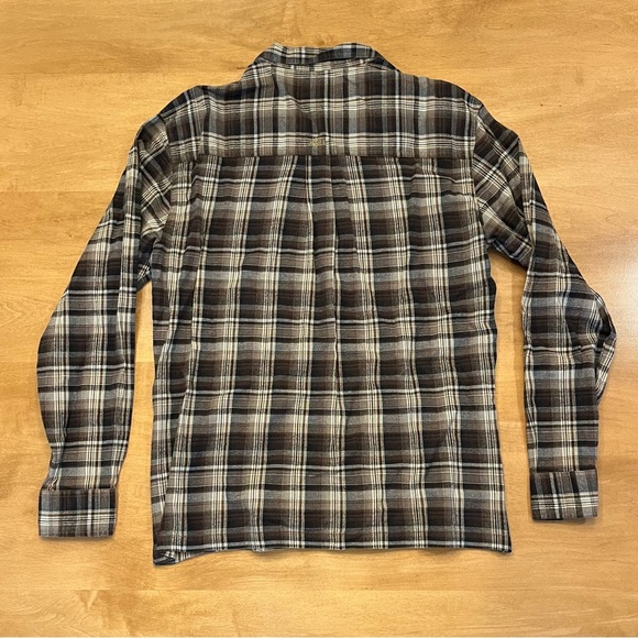 Vintage long-sleeved flannel from Kuhl - Picture 2 of 7
